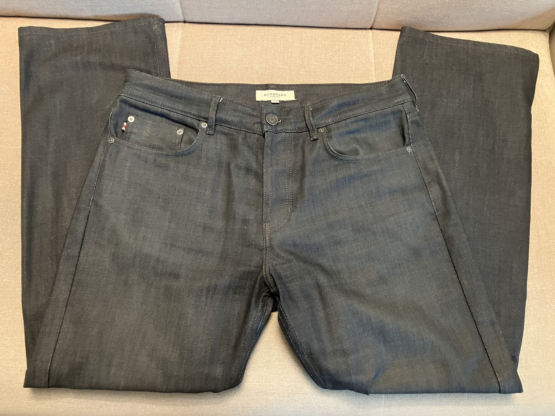 RARE Burberry "Relaxed Leg" Jeans - 100% Cotton - Size 34/30