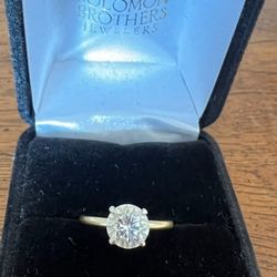 1 Carat Natural Solitaire Diamond Ring