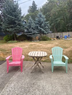 Plastic Adirondack Chairs with Folding Side Table
