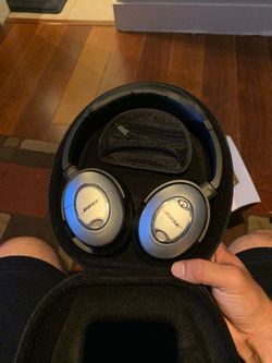 Bose QC15 Noice Cancellation Headphones