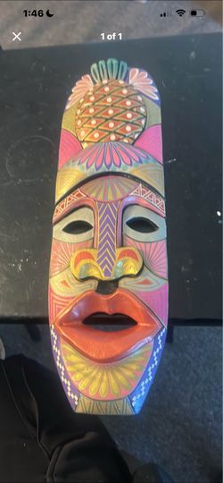 Tiki Mask Figurine 15 inches tall