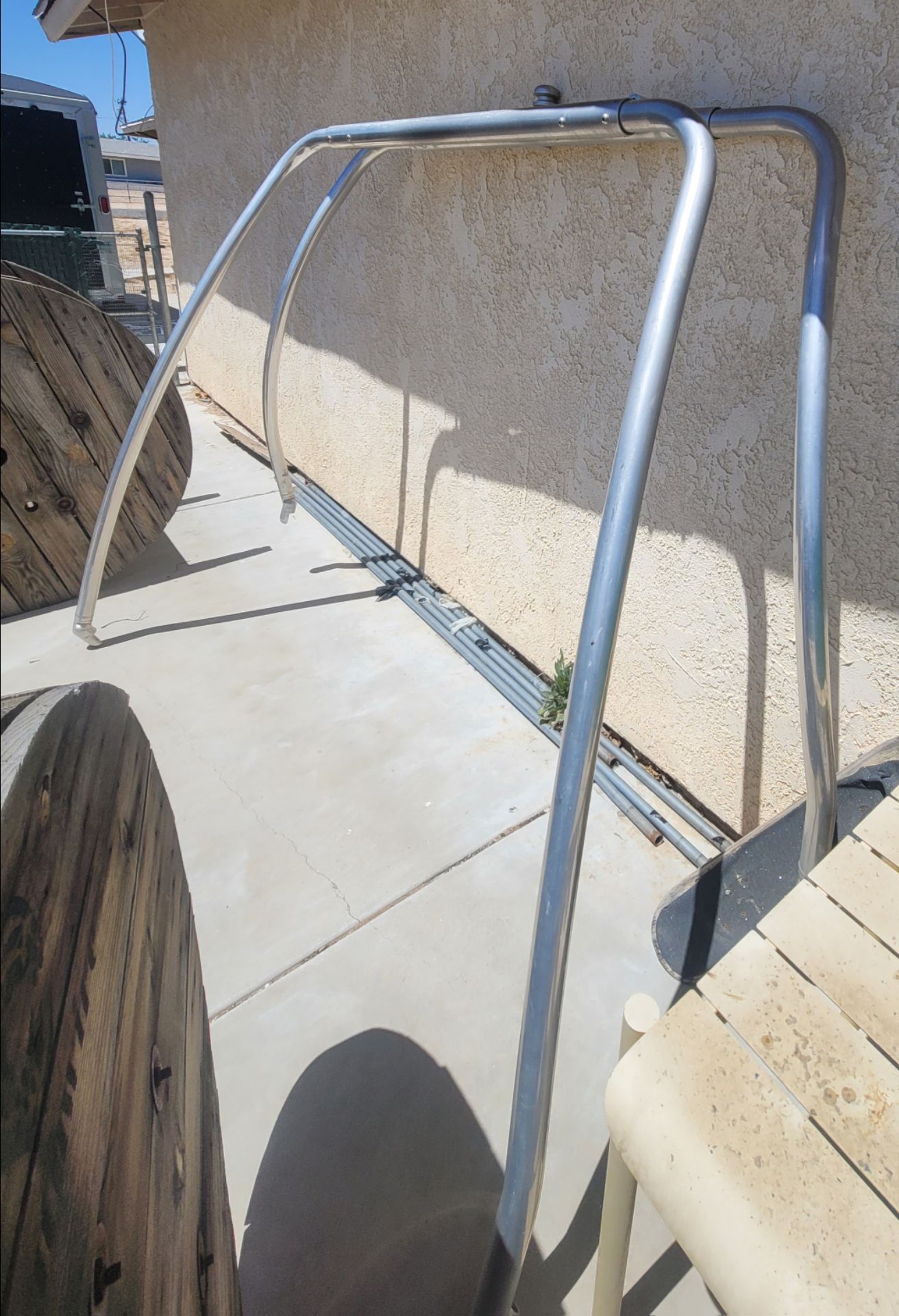 Boat tow bar