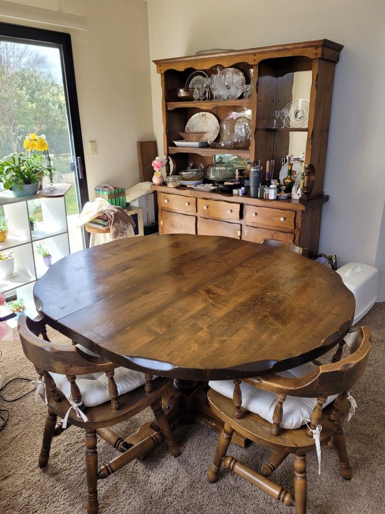Dining Set/Hutch/Bookcase