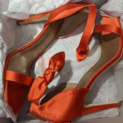 New Red Satin Size 10 Bagley Mischka Heels