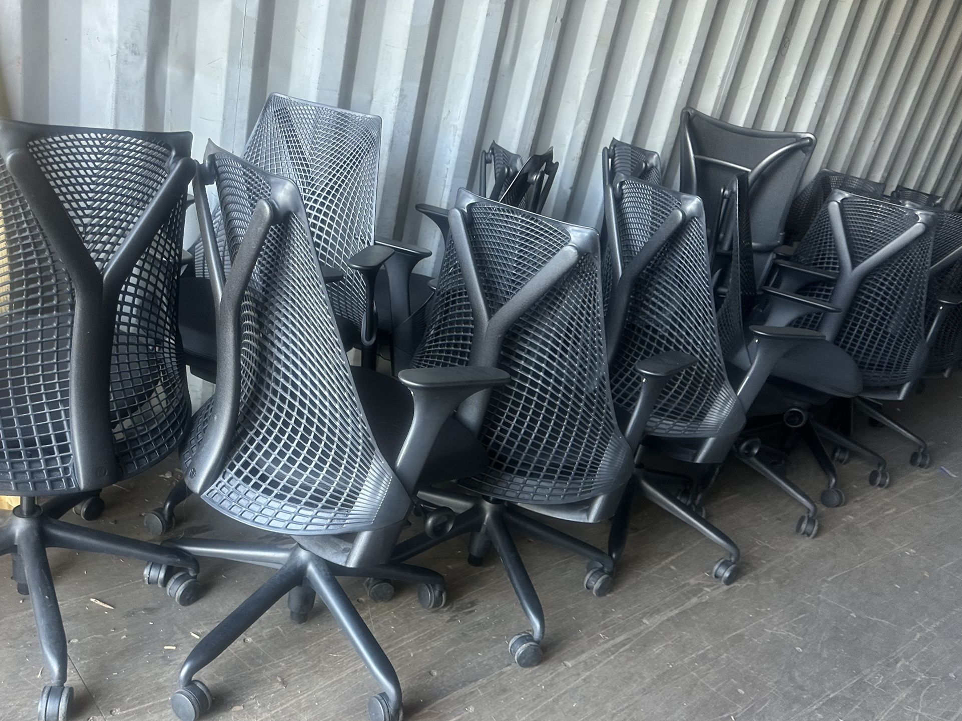 Herman Miller Say Office Chairs Like New