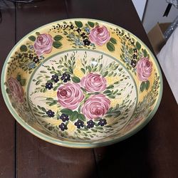 VTG 11” Deep Floral / Rose Ceramic French Garden Rare Hand Painted Bowl / Dish