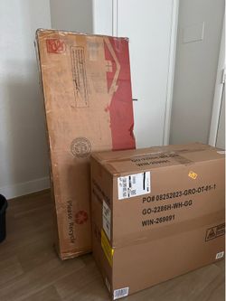 Computer Desk w/Free Chair