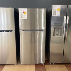 Stainless Steel 18 Cubic Ft. Top Freezer Refrigerator‼️