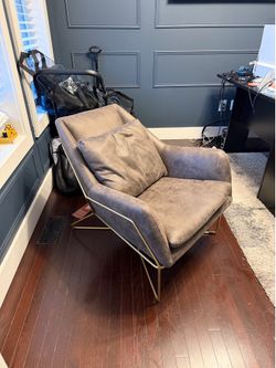 2 Office chairs