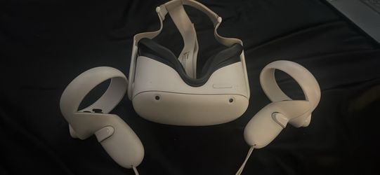 Oculus Quest 2 VR Headset