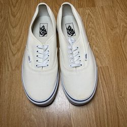 White vans size 10