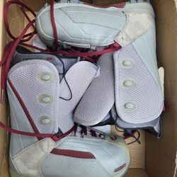 Women's Snowboard Boots Size 7