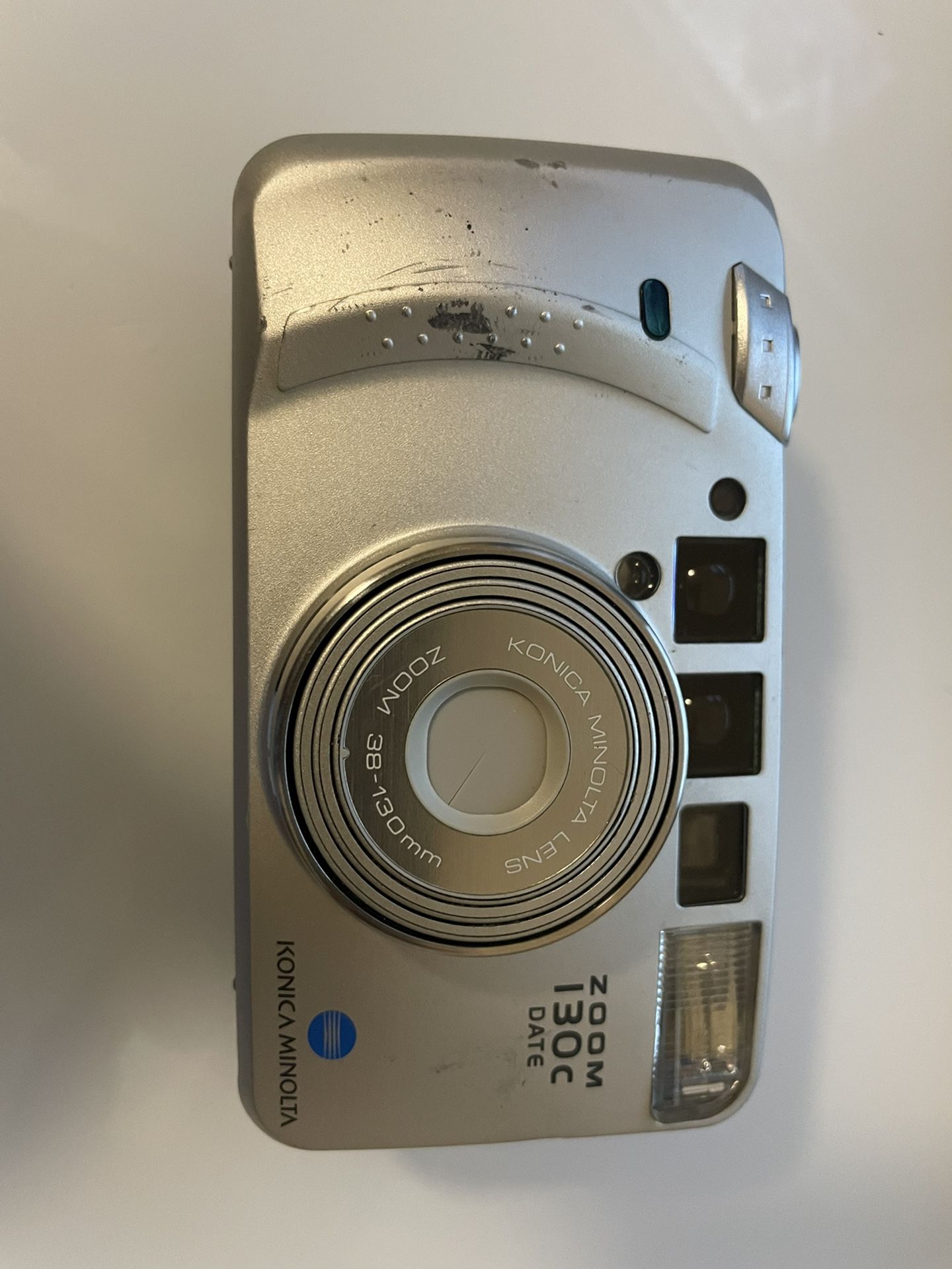 Minolta 35mm camera