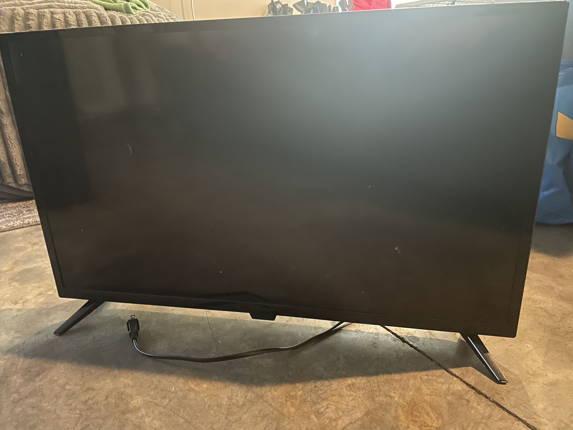 32 Insignia Smart Tv 