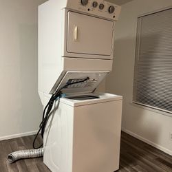 Full Appliance Set – Washer/Dryer, Refrigerator, Stove & Dishwasher – $650 (Pick Up Only)