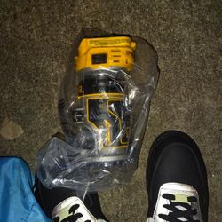 DeWalt 20v XR Router 