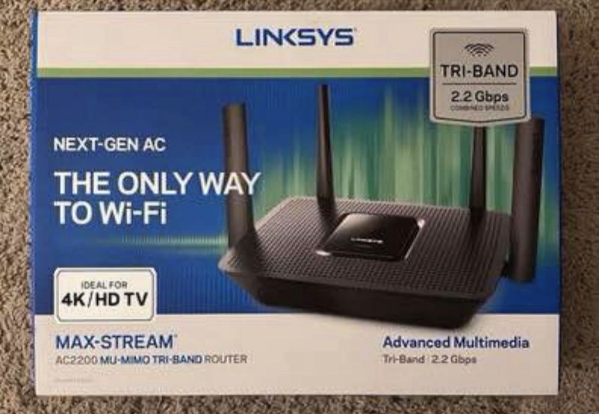 LINKSYS Tri-Band Router   Used for a month!  