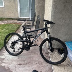 Gravity Full Suspension Mountain Bike – Shimano Gears – Good Condition