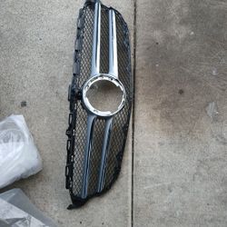 Mercedes grill New