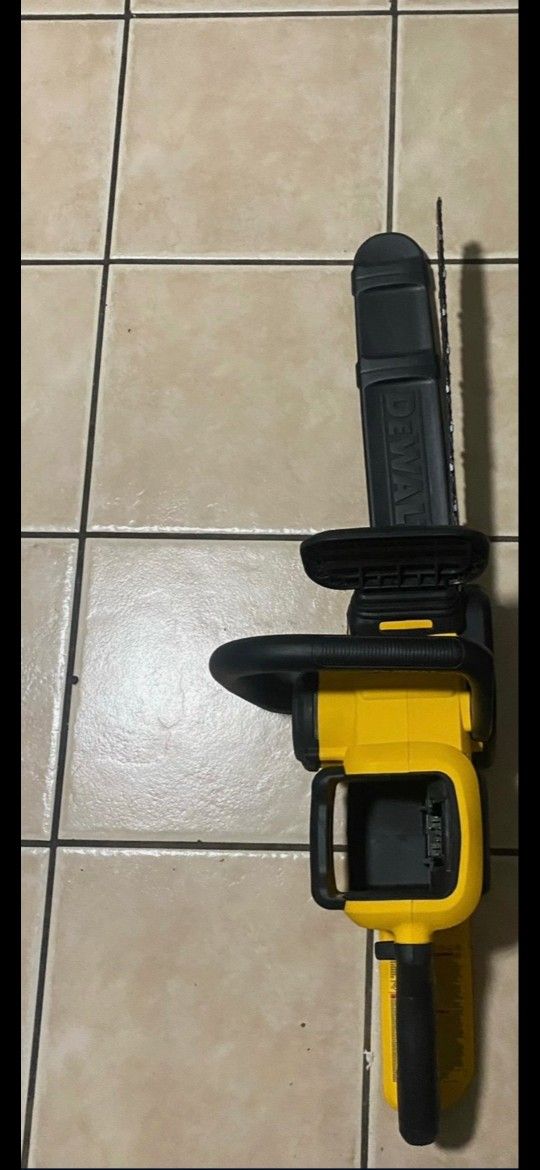 Dewalt Brushless Chainsaw