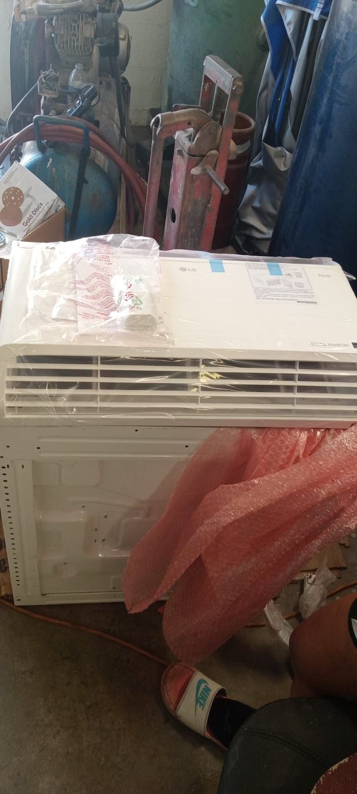 Air Condition Window Unit 223 BTU