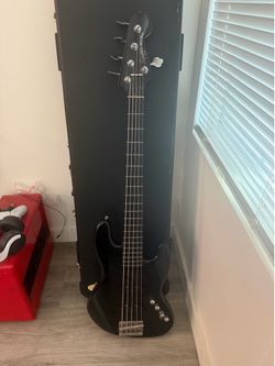 Fender squire jazz bass