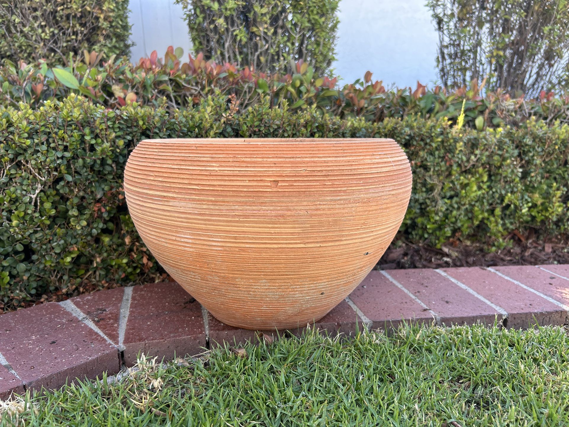 Vintage Red Clay Planter Terracotta Pot Urn Vessel Pot Patina Weathered estate find Garden Plants Flowers Retro Mid Century Tree Collectible
