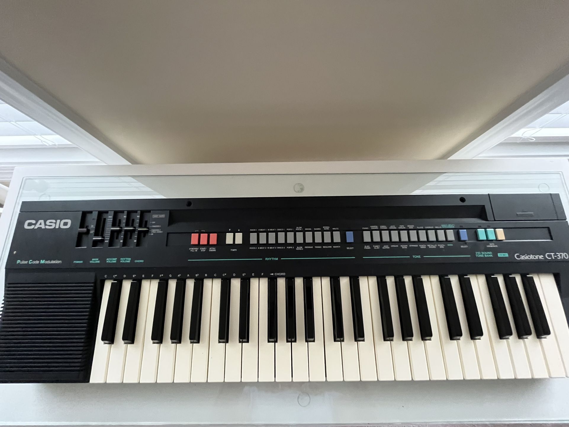 Casio Table Top Synthesizer
