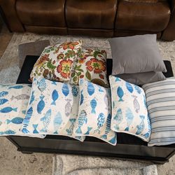 Outdoor Pillows 