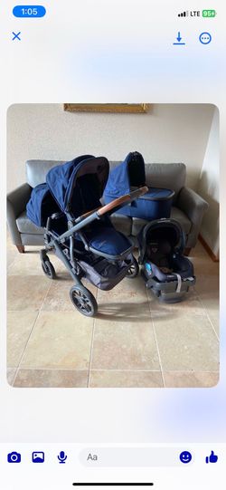 Uppababy V2 Vista Double Stroller with Car Seat and Bassinet dark blue