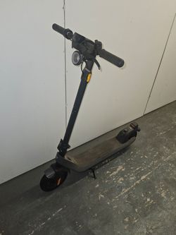 Electric scooter