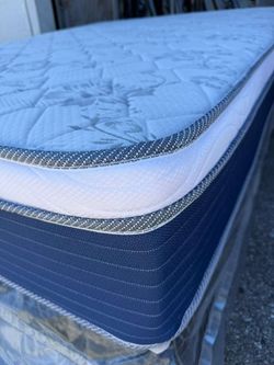 NEW QUEEN PILLOWTOP SET