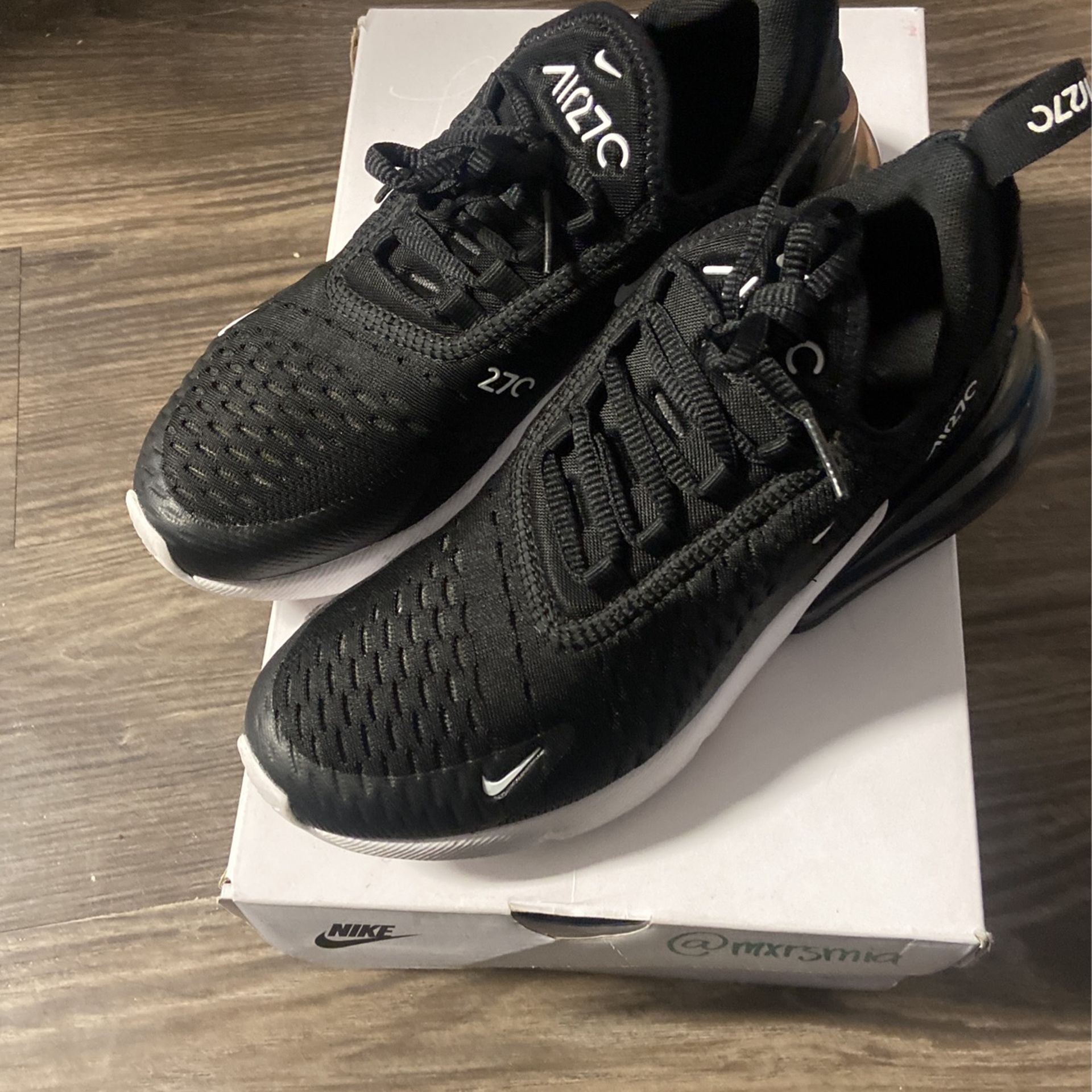 Air Max 270