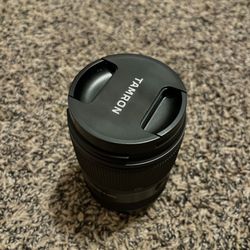 Tamron 28-75mm F/2.8 