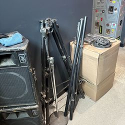 Peavey amp and speakers