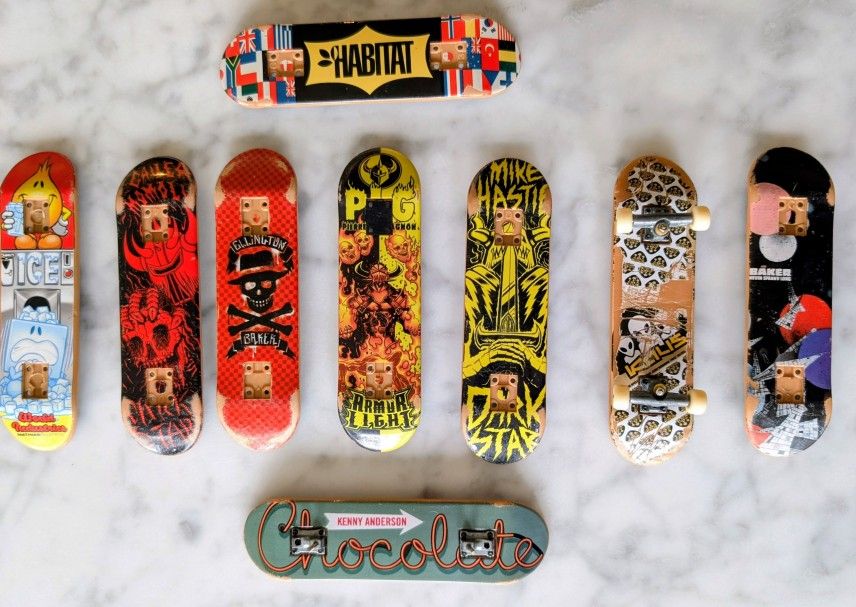 Set 9 Retro Design Tech Deck Skateboard Fingerboards Baker Dark Star Chocolate