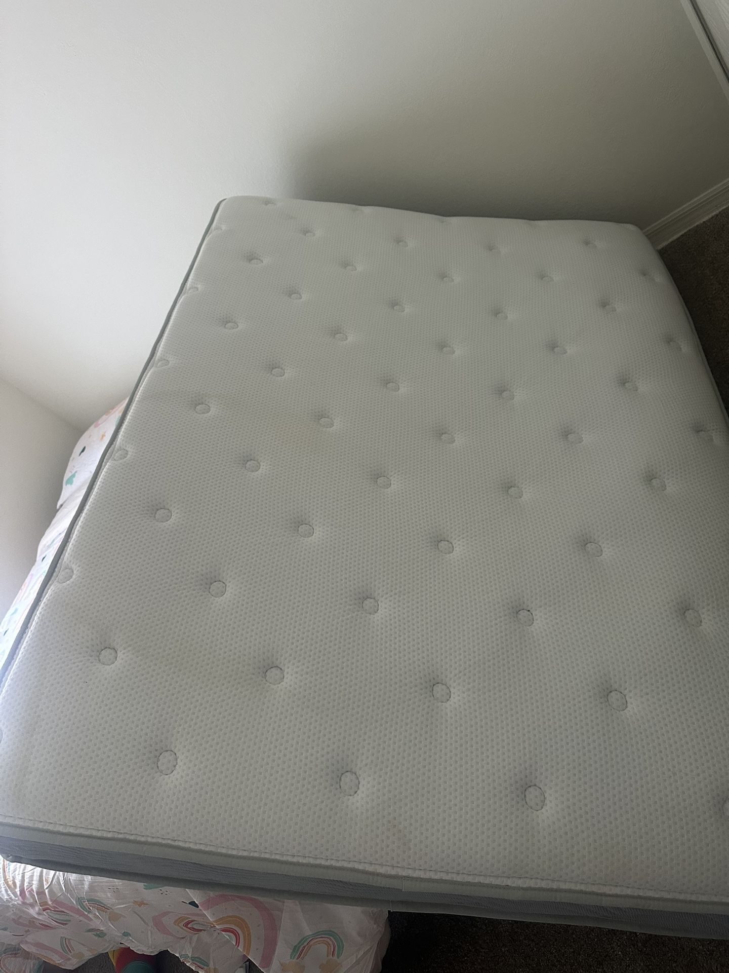 Mattress Queen