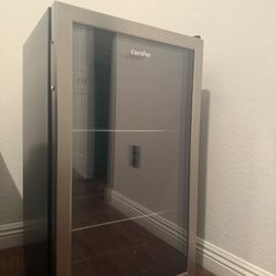 Confee Mini Fridge 