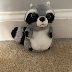Small raccoon stuffed animal