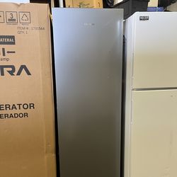 Freezer For Sale. Hisense