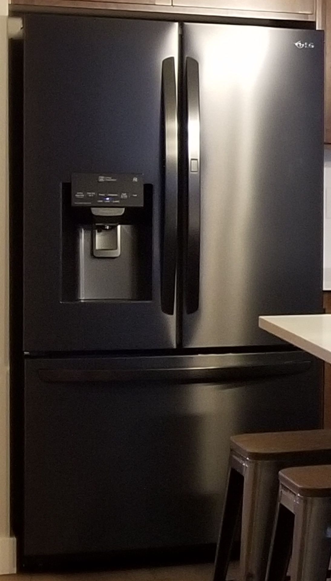 LG 28 cu.ft. Smart wi-fi Enabled Door-in-Door® Refrigerator