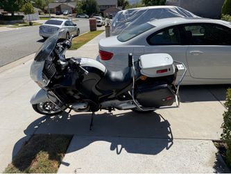 Motorcycle 2006 BMW RTP1150 police addition with 36300  original miles.