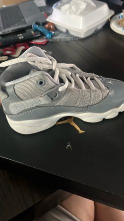 Jordan 11 Retros low tops