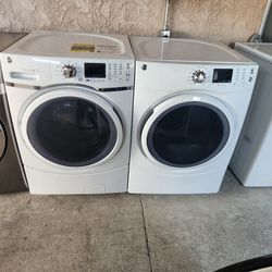 Set Of Washer And Dryer 