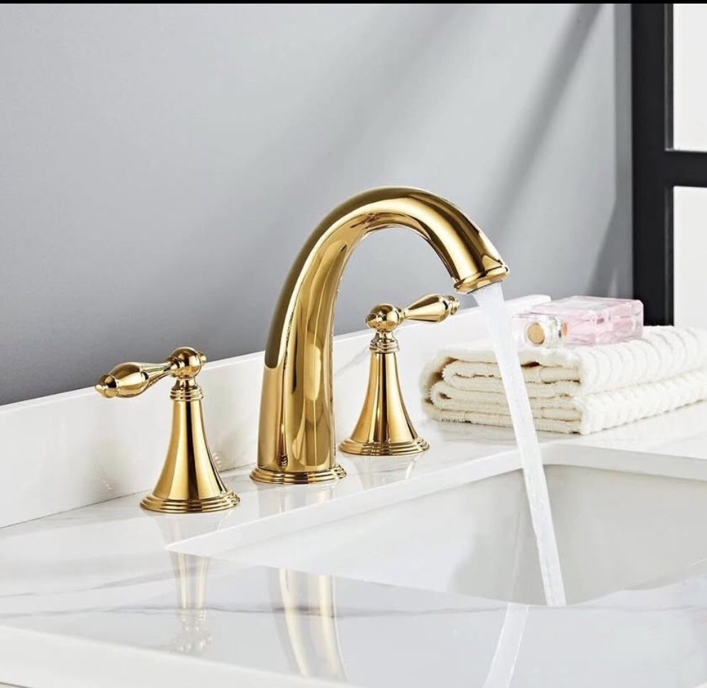 Polished Gold Bathroom Sink Faucet,Brass Bathroom Faucet 3 Hole,Widespread Bathroom Faucet for Sink 3 Hole,2 Handles Design with Water Supply Lines