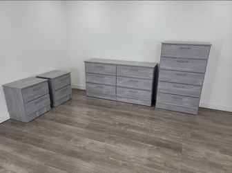 Dresser,  Chest And 2 Nightstands  - Cómoda, Gavetero y 2 Mesitas de noche