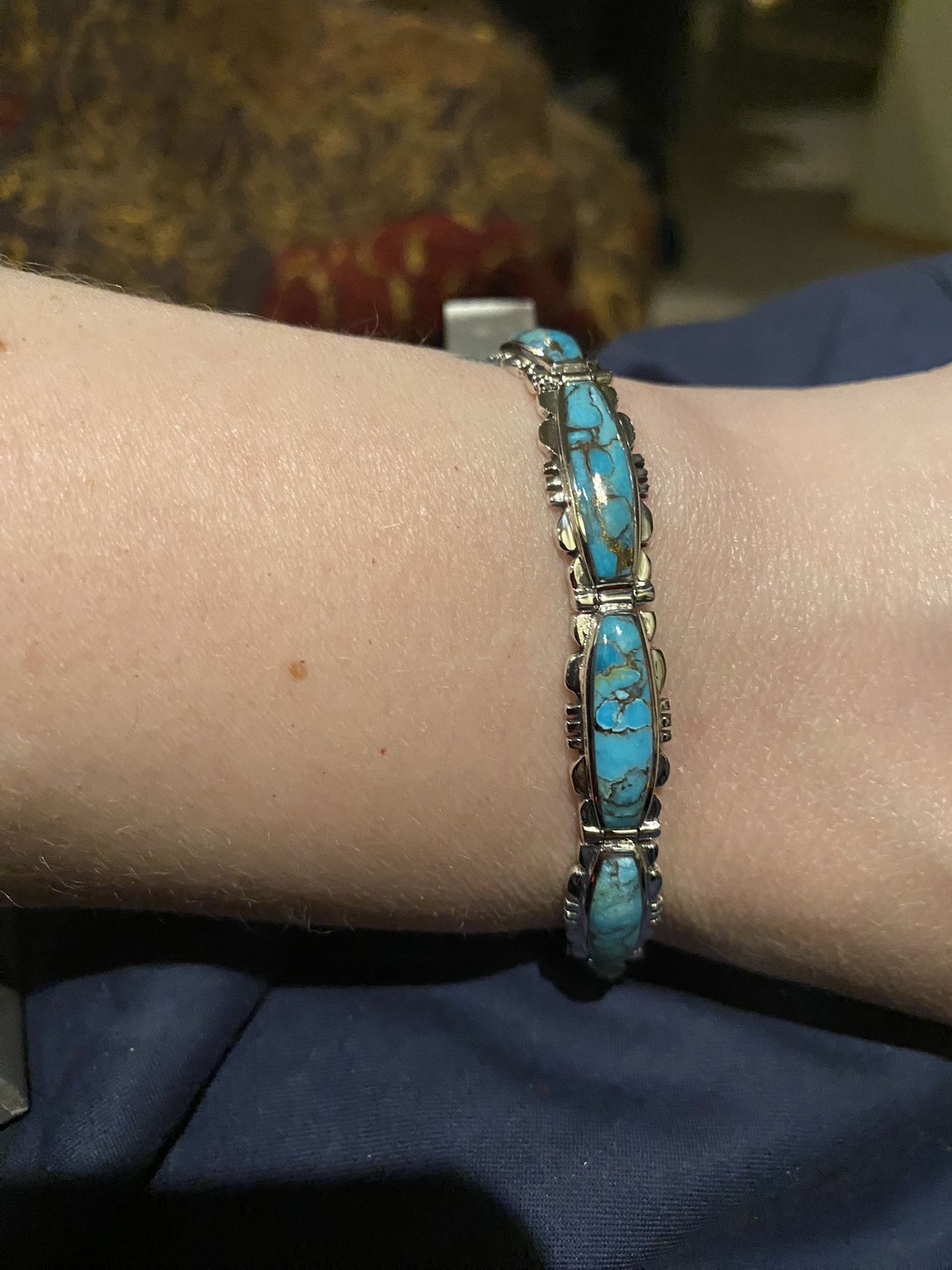 Beautiful Santa Fe Style Turquoise Bracelet - new!