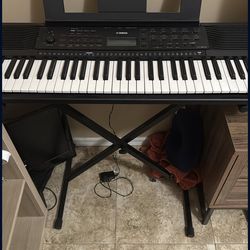 Yamaha Keyboard 61 Keys ( PSR-E273 )+ Stand