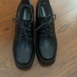 Black Lamoda  Chunky Lace UpPlatform Ankle Booties