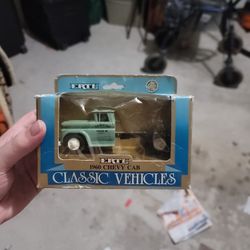 ERTL 1960 Chevy Cab Vibtage Toy In Box Pickup Only